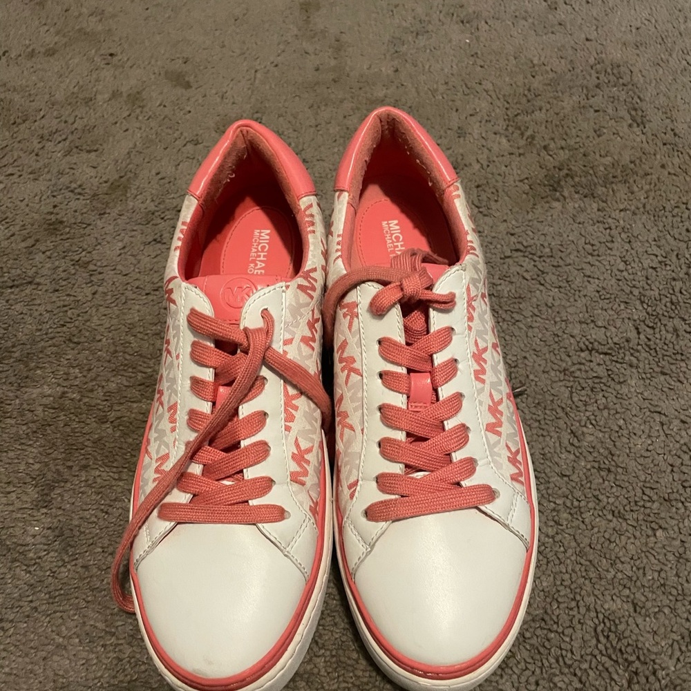 Micheal Kors pink and white Chapman logo sneakers - Picture 2 of 6